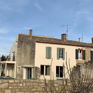 Clos Du Cardinal LʼIsle-sur-la-Sorgue